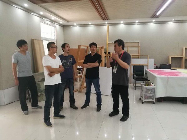 审核评估专家来Beat365官网考察走访.jpg